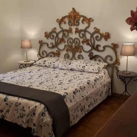 Bed & Breakfast Camera Degli Affreschi *